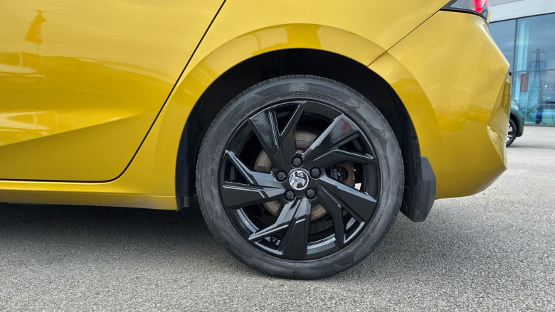 Vauxhall Astra 1.6 Hybrid GS Line 5dr Auto Hatchback